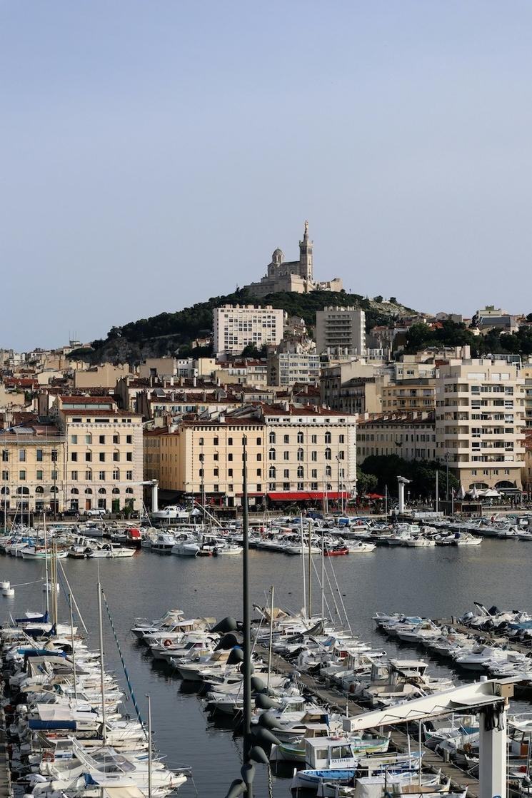 les petits commerces de Marseille ont la côte ! 