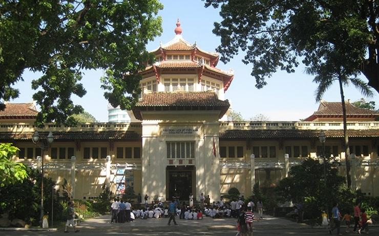 Entrée du musée de l’Histoire de HCM Ville