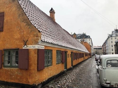 une rue de Nyboder en hiver 