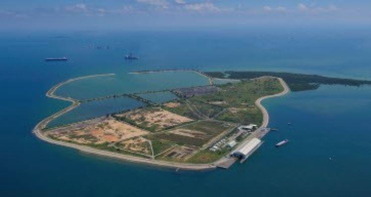 L'ile de Pulau Semakau est l'unique lieu d'enfouissement des ordures de Singapour.