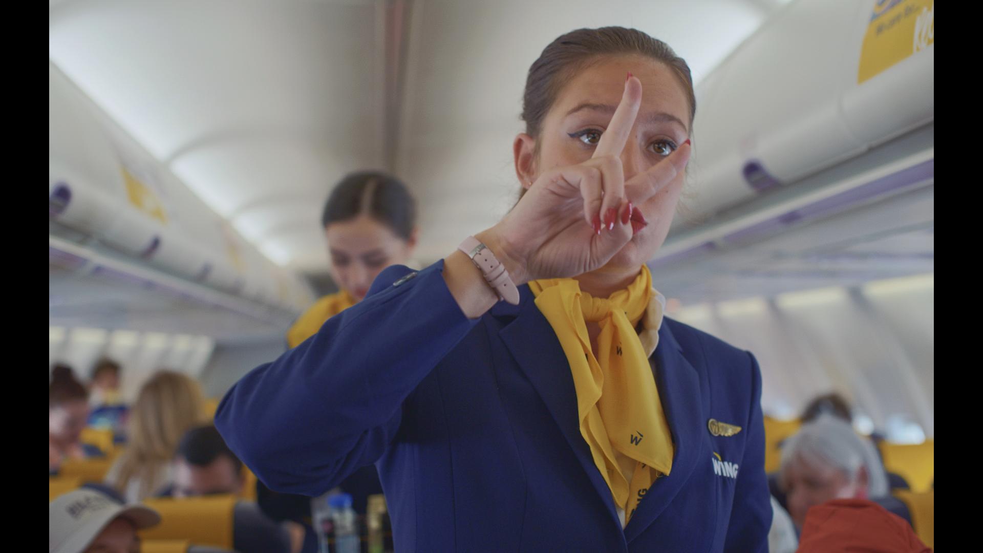 Rien à foutre Zero Fucks Given film Emmanuel Marre Julie Lecoustre avion hôtesse de l'air Adèle Exarchopoulos