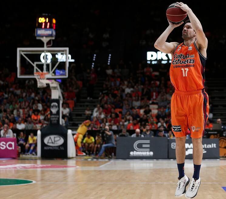 Rafa Martinez impeccable aux 3 points