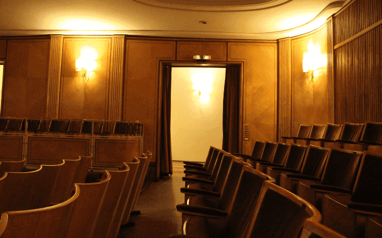 salle bois cinéma theatiner filmkunst munich film francais 2023