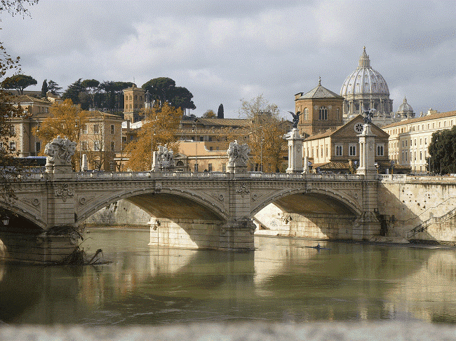 tibre sous un pont à rome