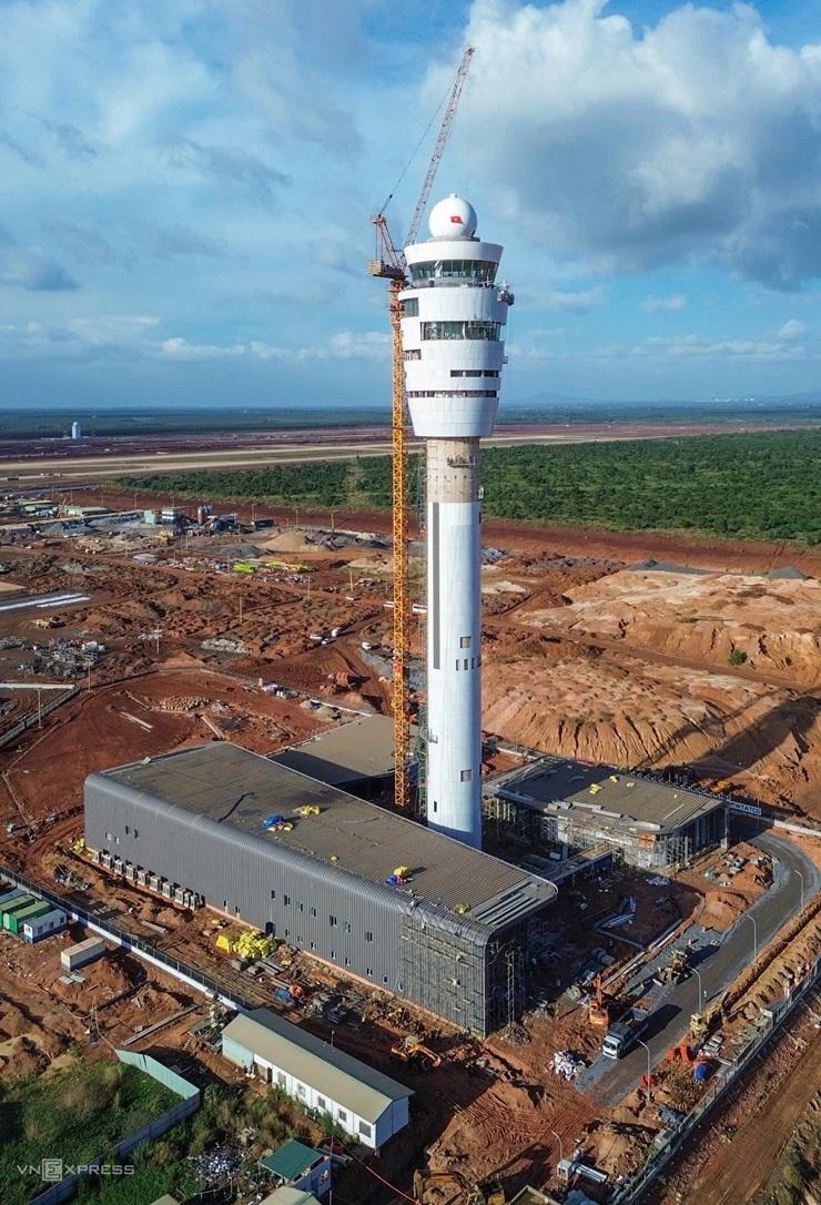 Tour de contrôle de l’aéroport de Long Thành.