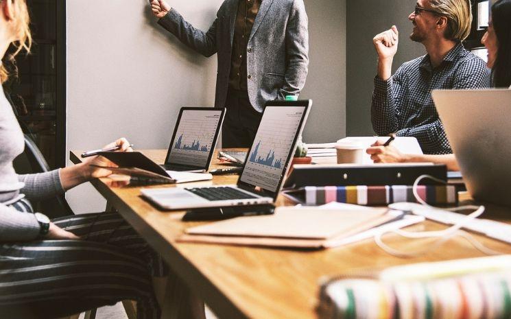 Favoriser une culture hybride