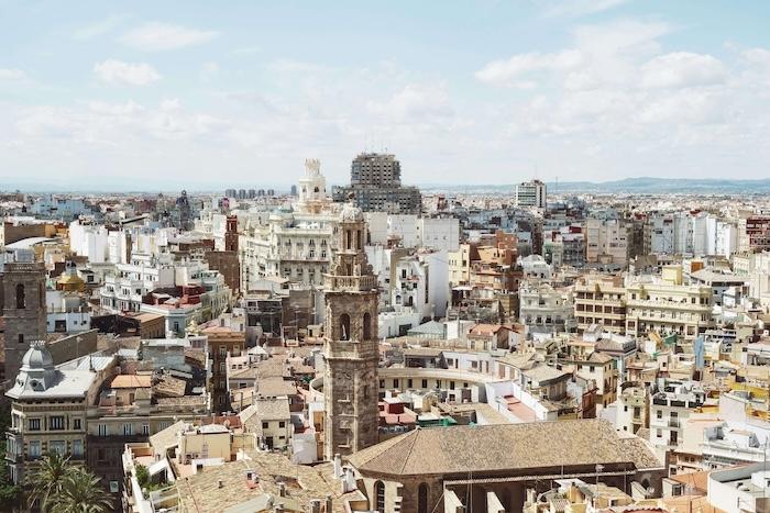 valencia vue des toits avec le clocher du Micalet