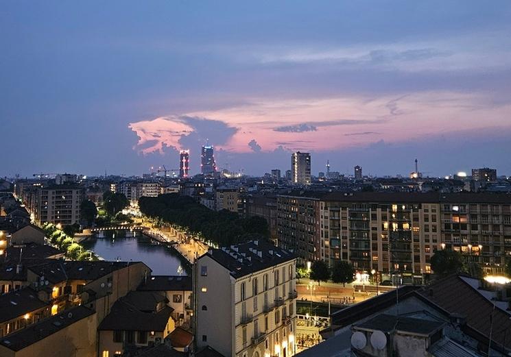 vue-milan-rooftop_nuit