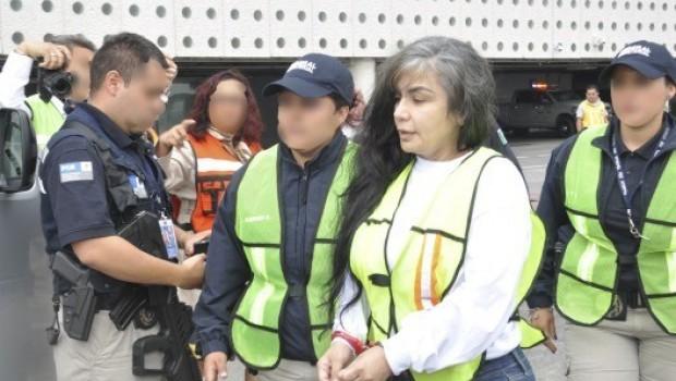 Sandra_Avila_Beltran