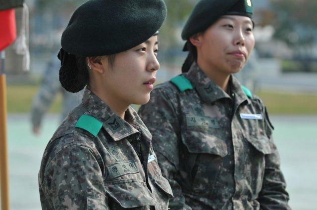 Corée du Sud veut augmenter le nombre de femmes dans l'armée