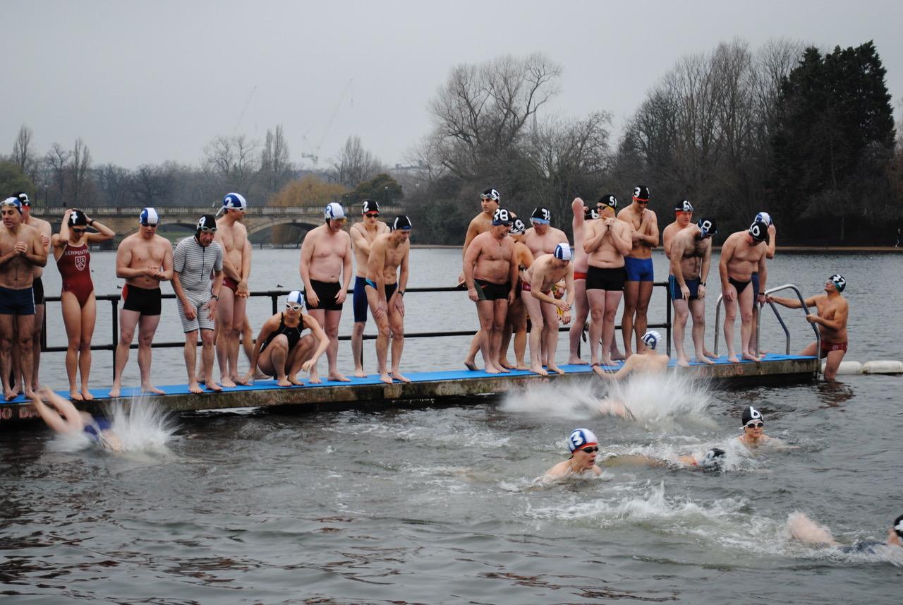 Serpentine - bain - Noël