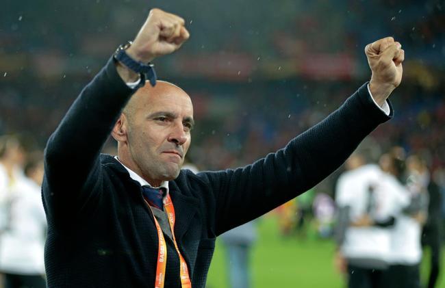 psg-monchi-ne-suivra-pas-emmery-au-paris-sg-iconsport_mar_142514_10_21,145562