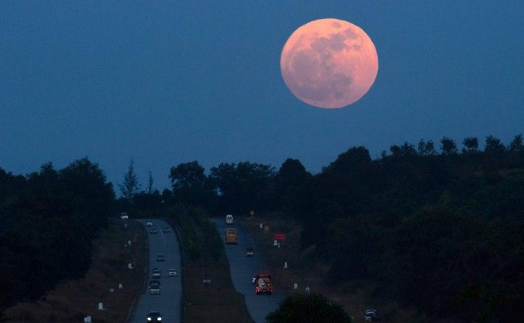 Super Blue Blood Moon