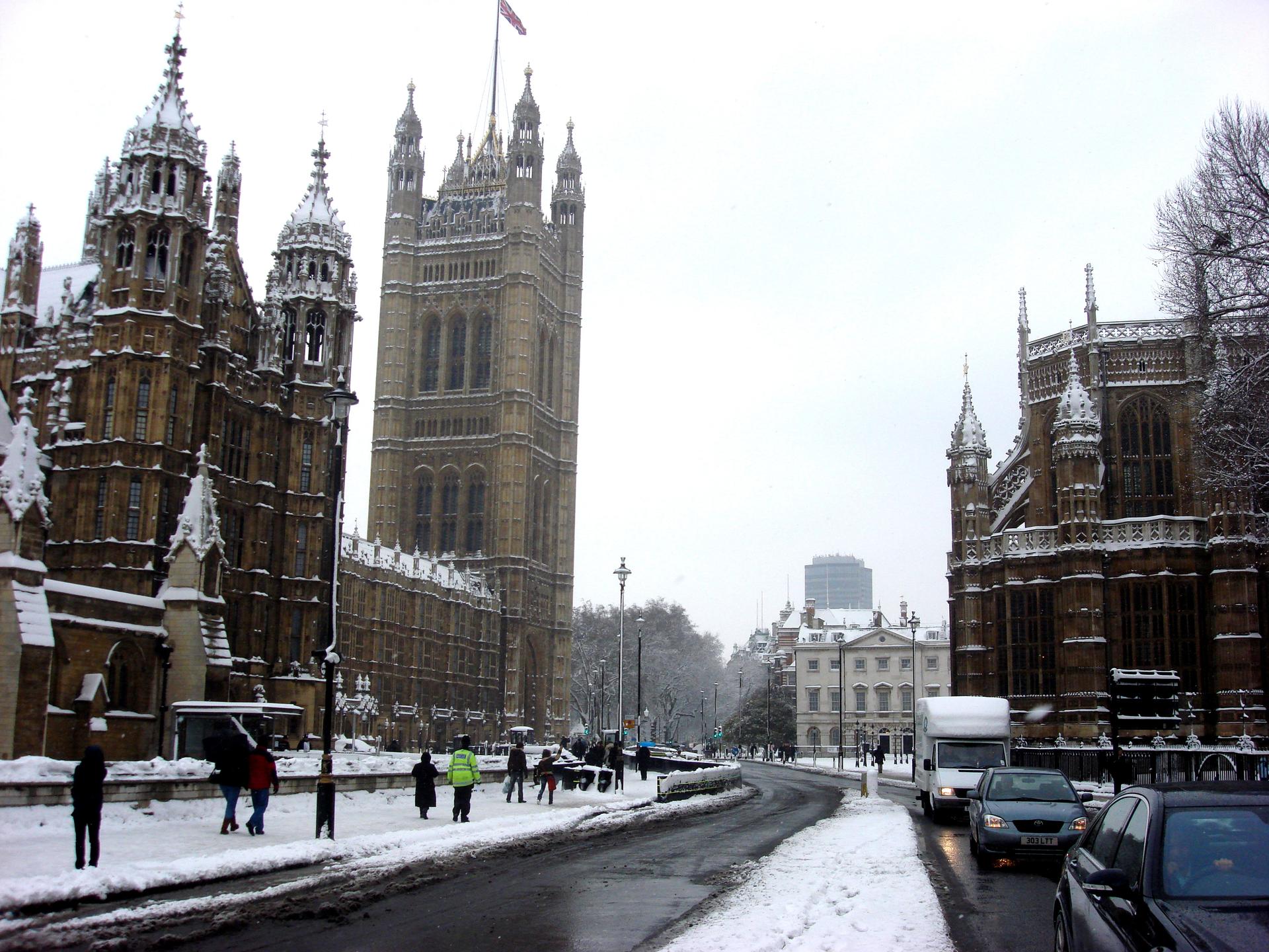 londres - neige - parlement - météo