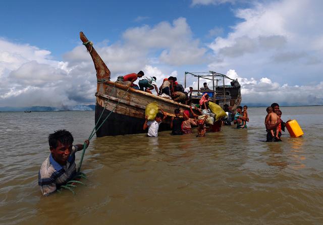 La Malaisie accueille un bateau de réfugiés Rohingyas