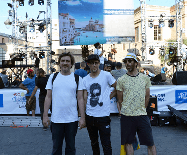 35988945_10216473537171809_8932705173000683520_n