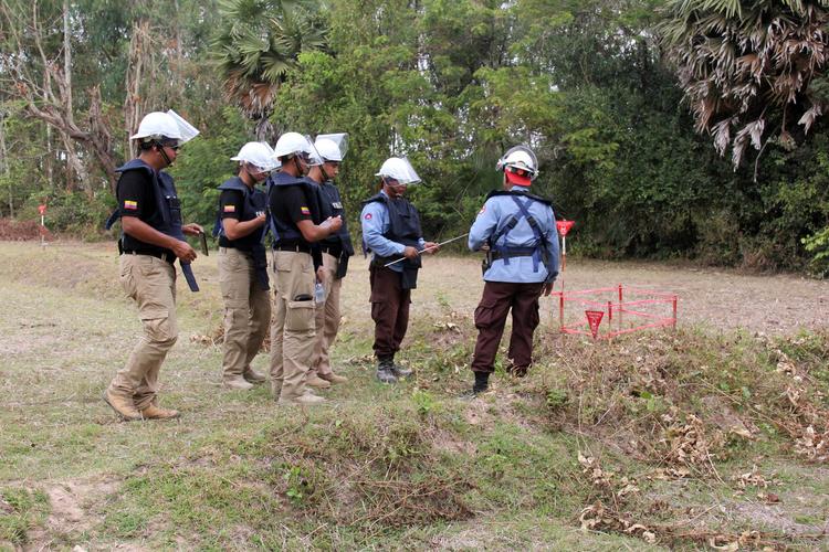 demineurs_cambodge