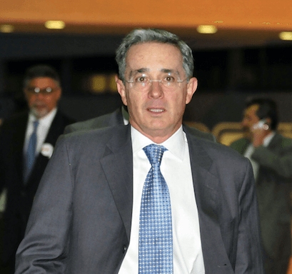 Uribe colombie demission cour supreme justice corruption