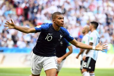 Mbappé, presse étrangère, journaux
