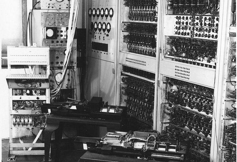 ordinateur CSIRAC Australie CSIRO Sydney Melbourne Museums Scienceworks