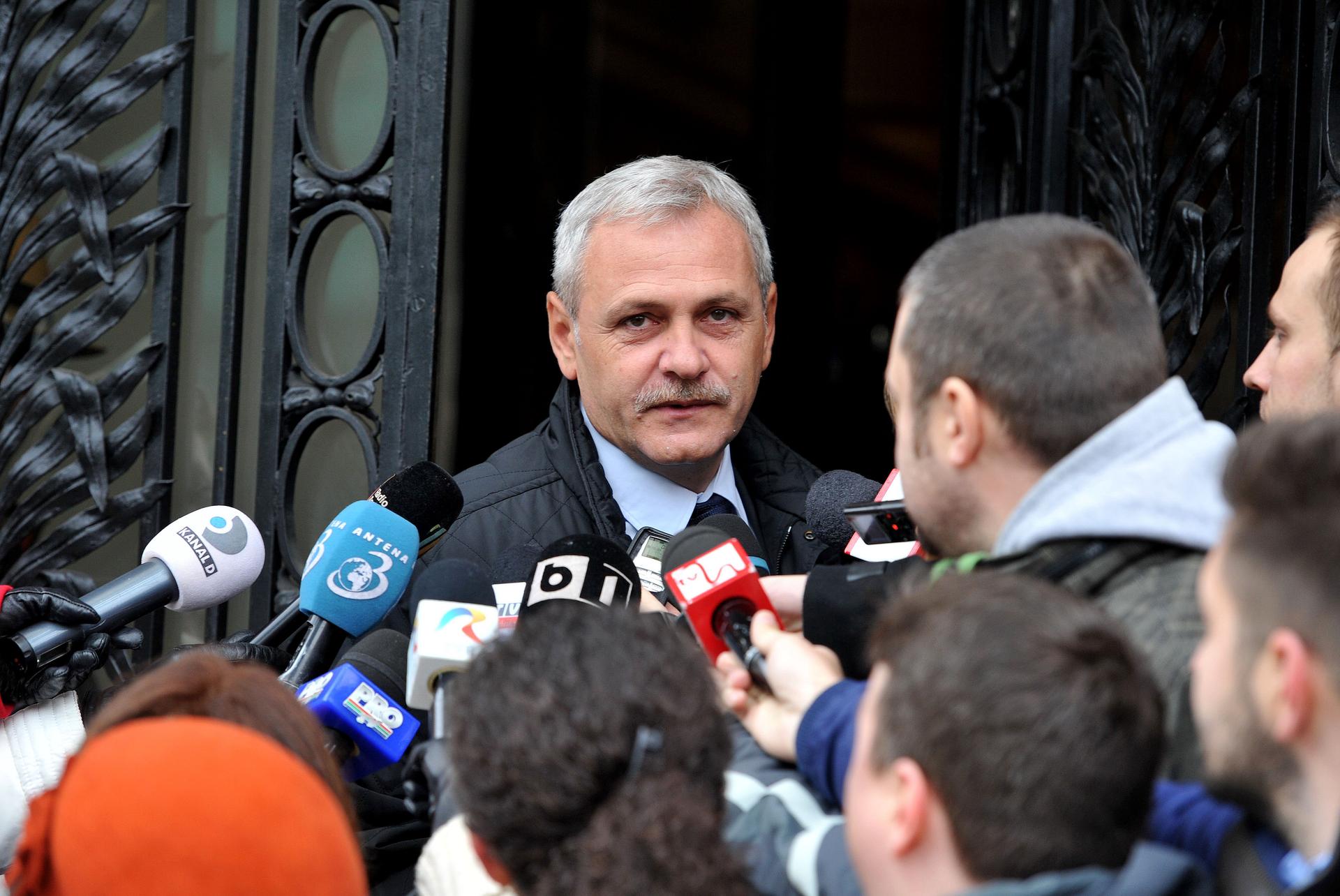 Liviu_Dragnea,_reuniunea_BPN_a_PSD_-_06.01.2014_(2)_(11797839416)
