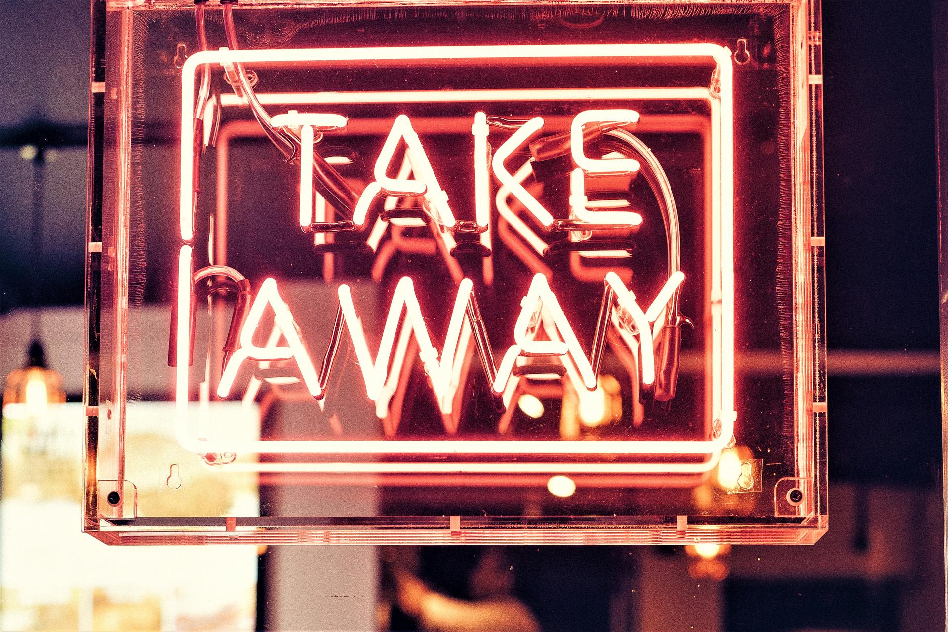 Deliveroo restaurant livraison nouveau système BYO livreur partenaire plateforme Marketplace+