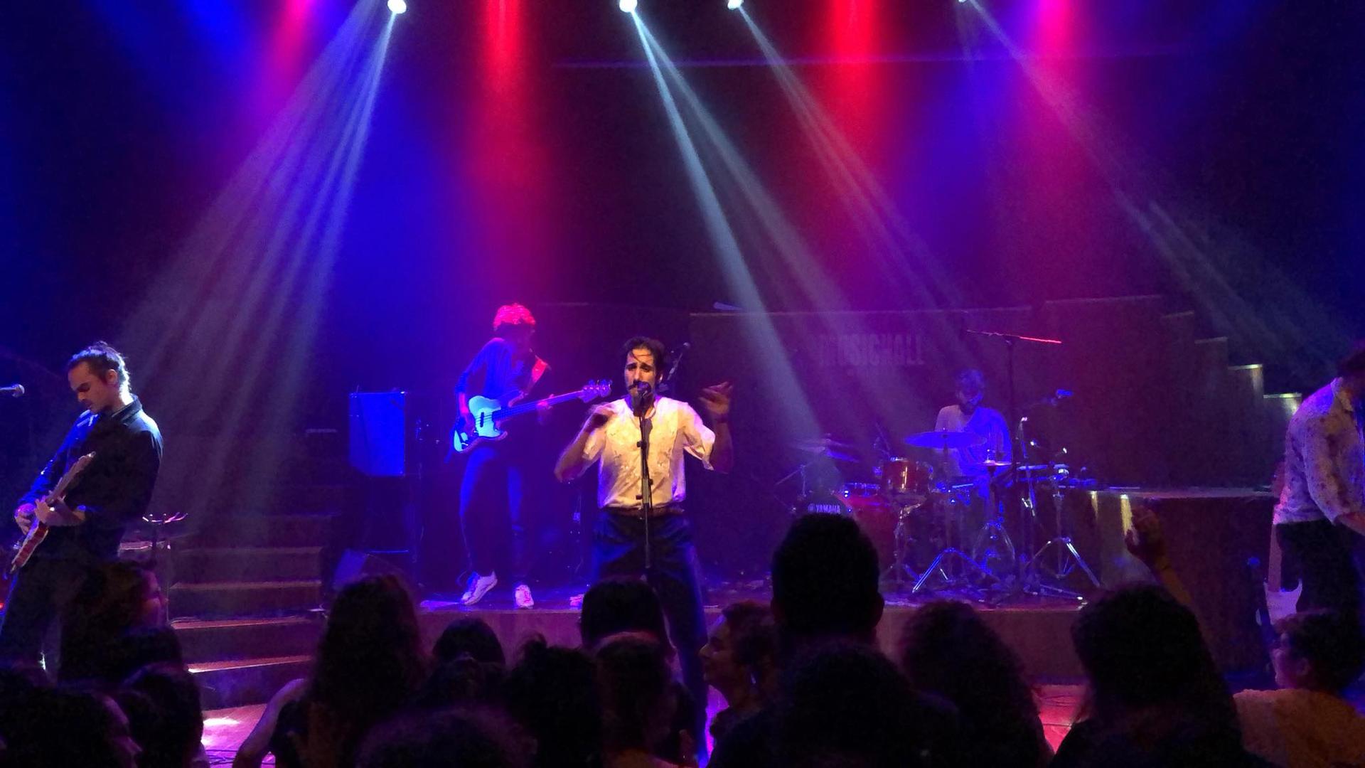 44750577_1103962923114276_8238903775276826624_n