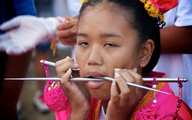 Face_Piercing_Phuket_Vegetarian_Festival_Joseph-Ferris