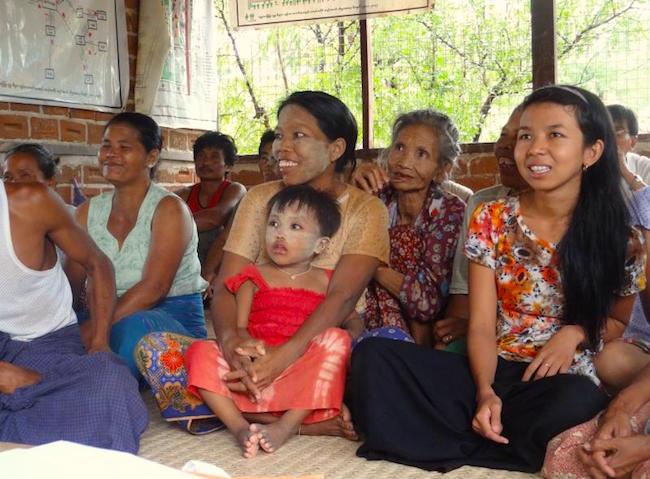 L'état de Mon fait état de ses femmes en Birmanie