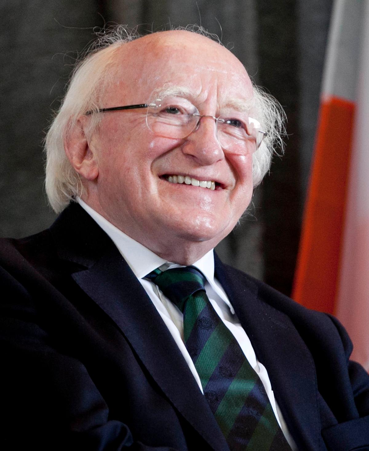 President_Higgins's_visit_FINIRISH_BATT_HQ,_Lebanon_(cropped)