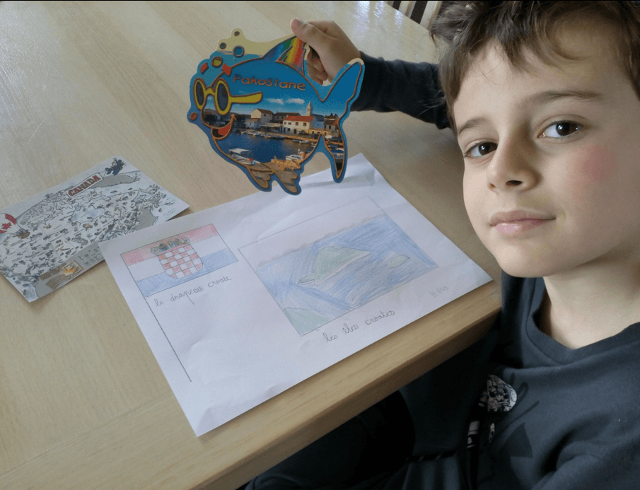 Les Petits Expats correspondance scolaire monde