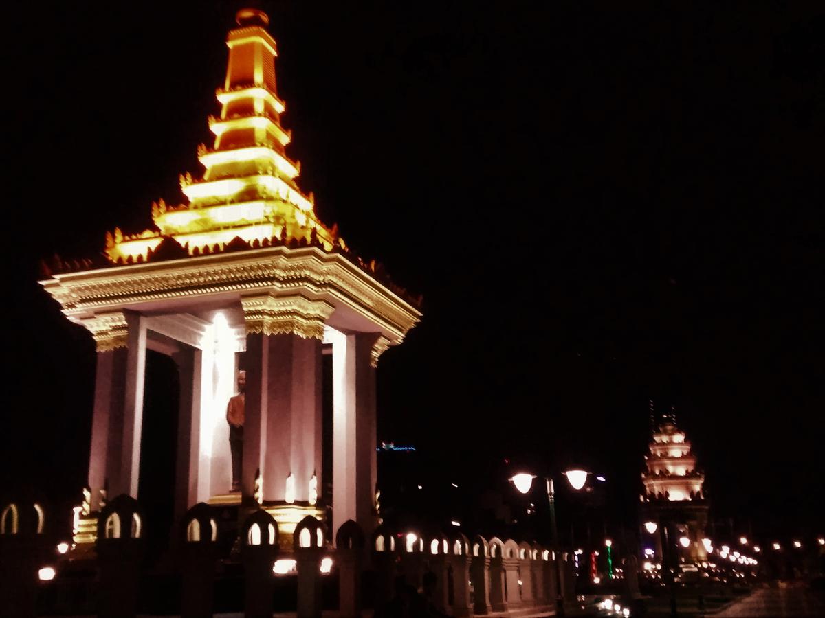 nuit phnom penh