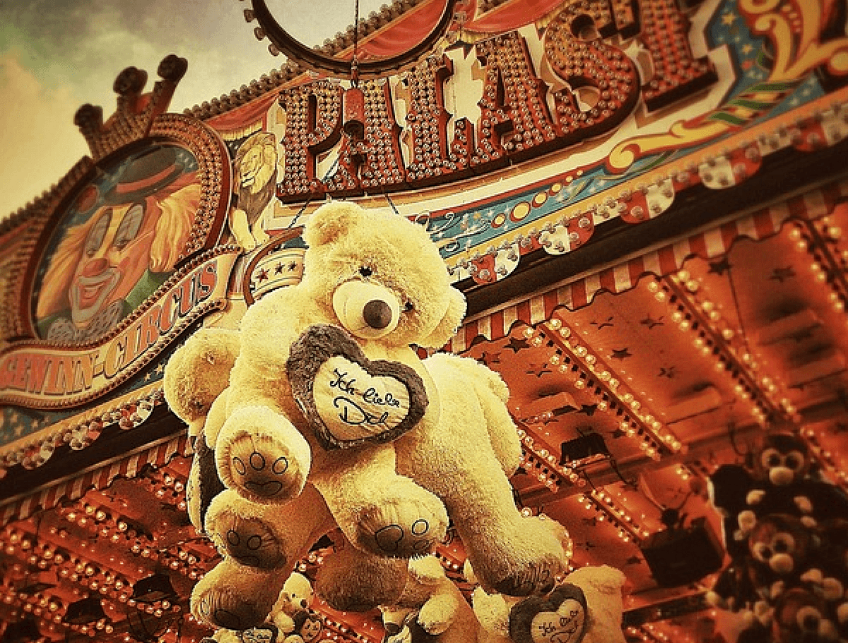 Dom Hambourg fete foraine