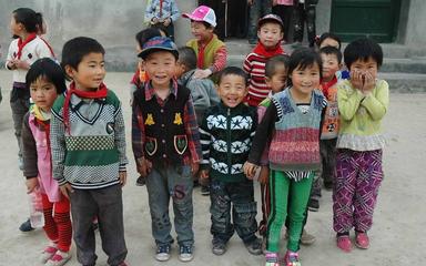 enfants-madaifu-pomme