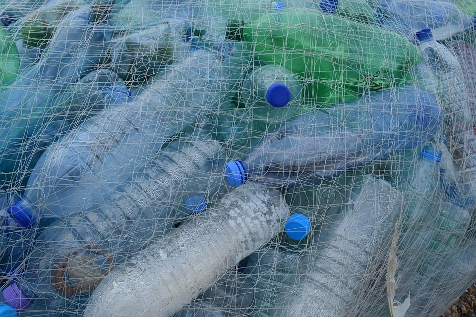 Dubai-pollution-recyclage-plastique