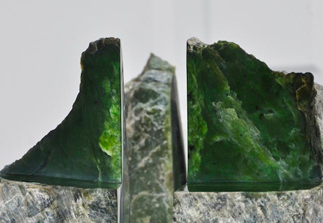 Saisie de 12 tonnes de jade brut en Birmanie