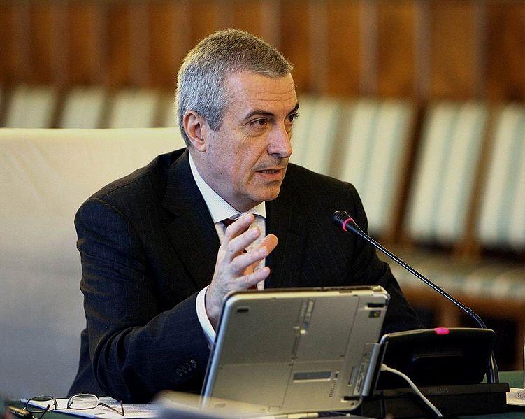 751px-Călin_Popescu-Tăriceanu_at_a_government_meeting
