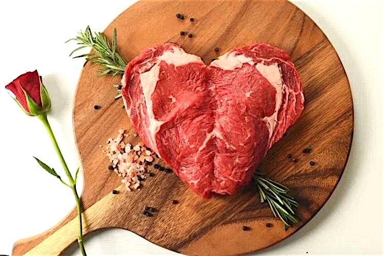 Morrisons St Valentin viande cœur cadeau amoureux