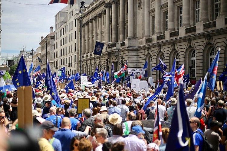 brexit marche organisée samedi nouveau référendum vote people's vote Londres