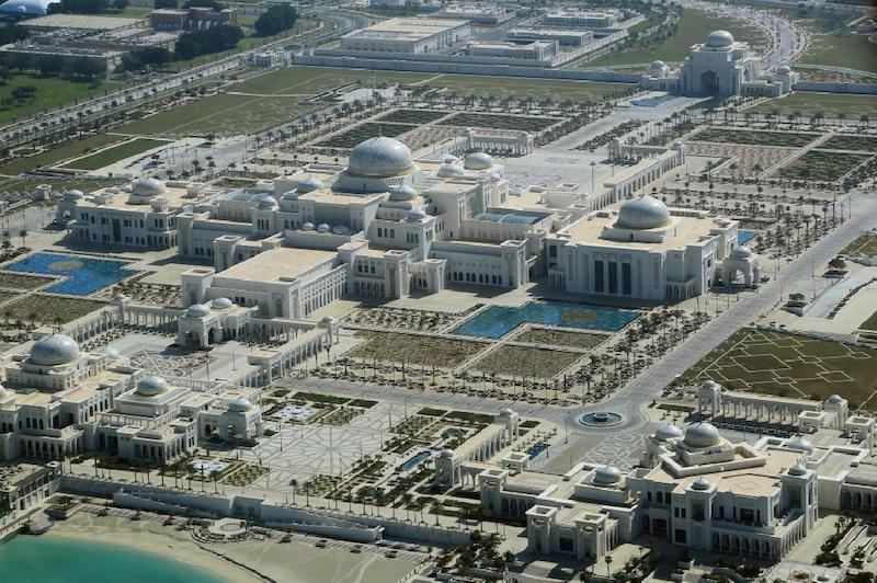 Dubai-EAU-Abu-Dhabi-une-partie-du-Palais-Présidentiel-ouvre-ses-portes-au-public