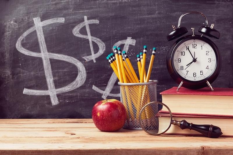 Dubai-EAU-frais-de-scolarité-bloqués-2019