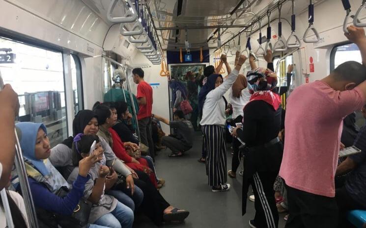mrt transport indonésie jakarta