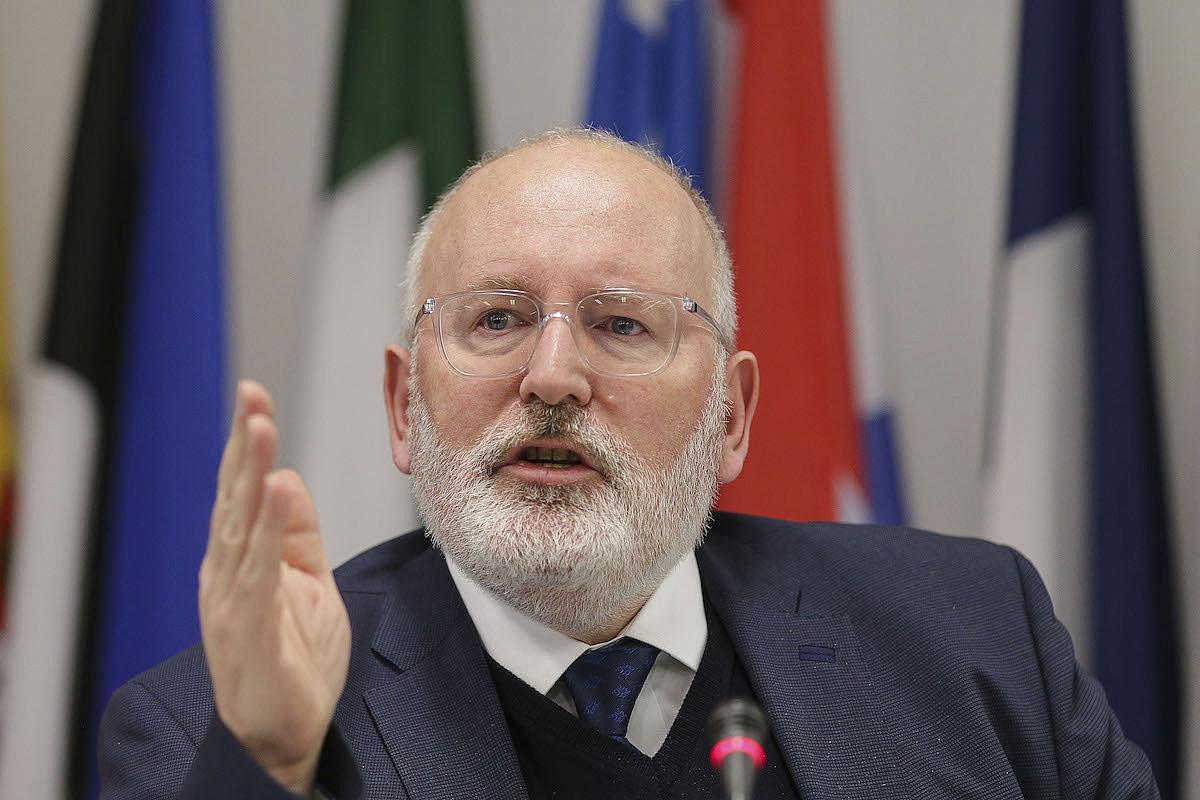 Frans Timmermans constate aucun progrès Roumanie