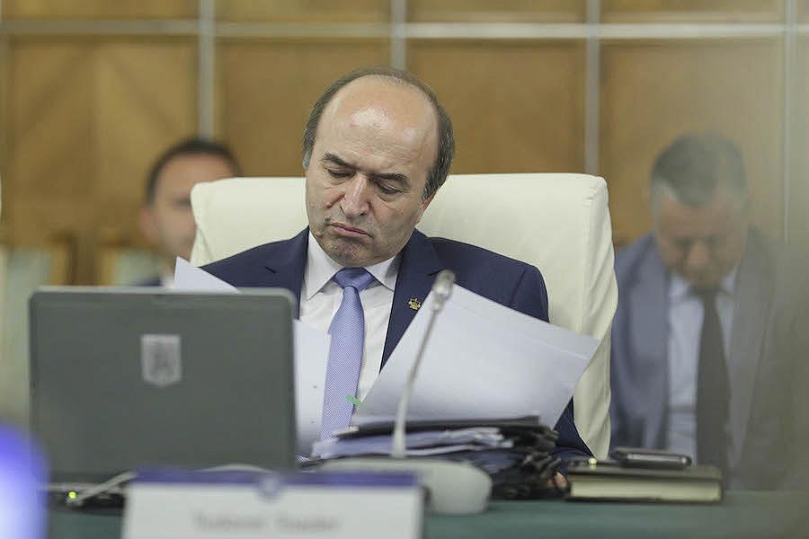 Tudorel Toader lettre barrage contre élection de Kovesi Roumanie Financial Times