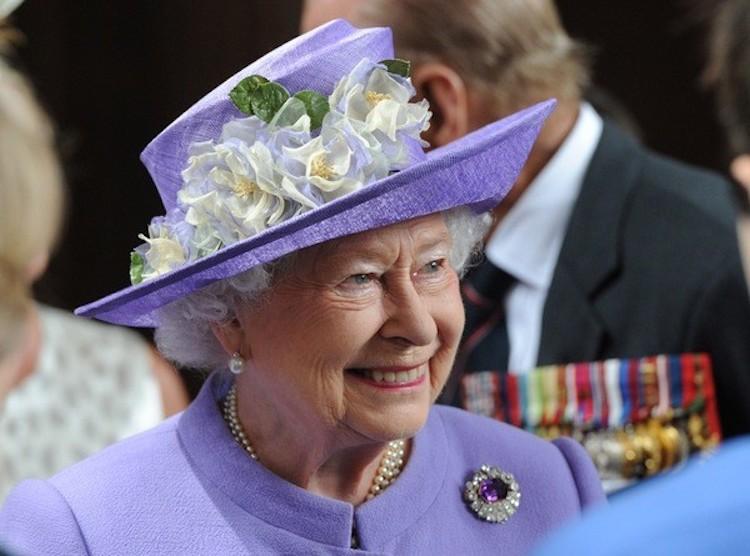 découvrez le premier post Instagram de la reine Elizabeth II