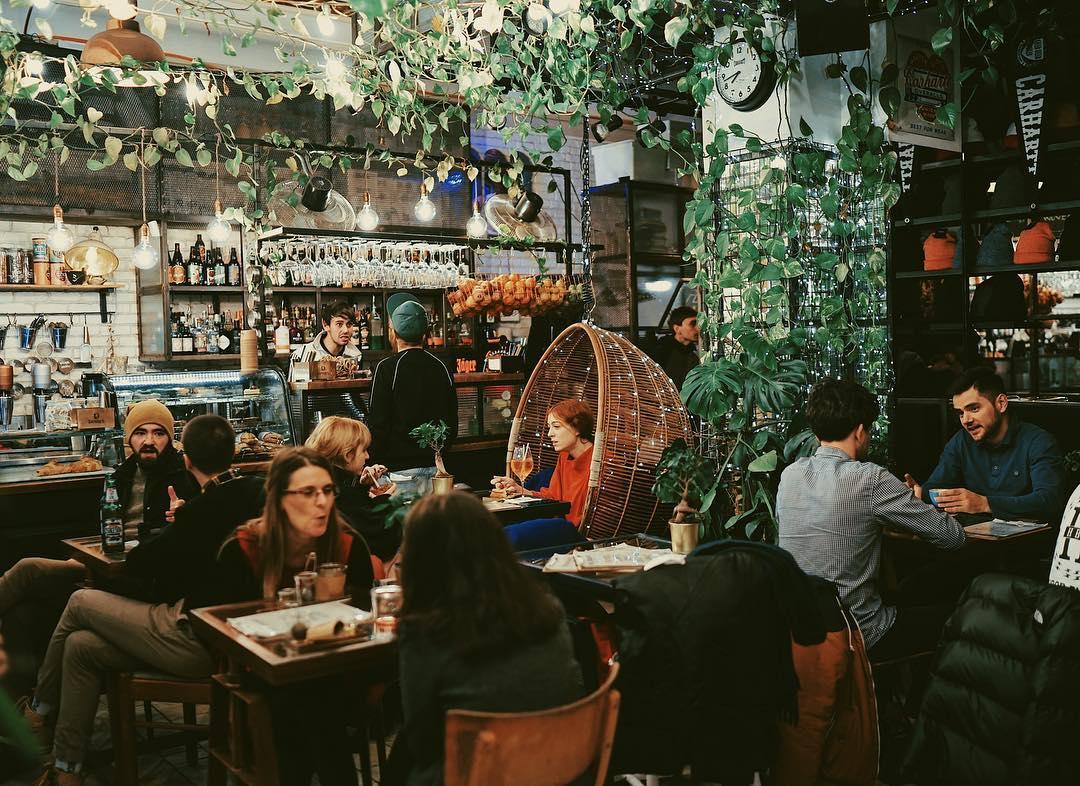 urbanist où sortir bucarest bar restaurant