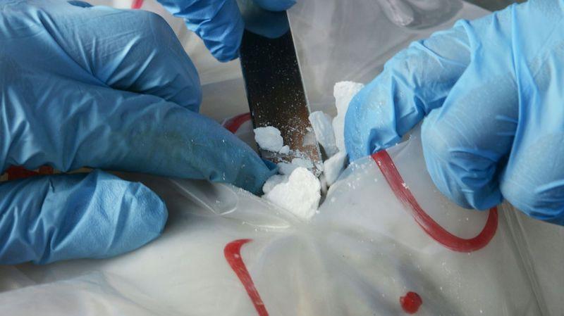 Dubai-EAU-fait-divers-un-homme-interpellé-pour-possession-de-cocaïne