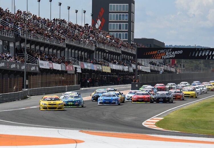 départ de la première course de la nascar fest valencia