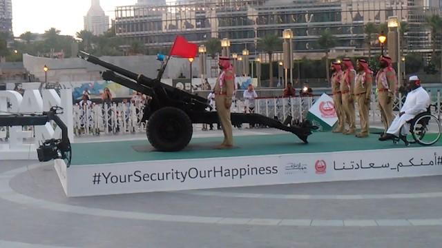 Dubai-EAU-Ramadan-le-saviez-vous-pourquoi-un-coup-de-cannon-marque-la-fin-du-jeûne