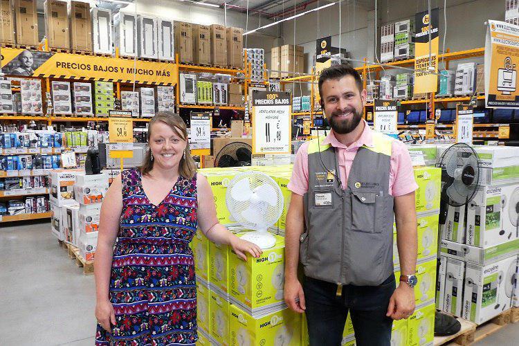 Emeline et Clément d'Electro Dépôt à Valencia Valence en Espagne